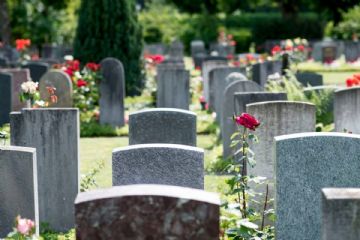 Avviso offerta tomba di famiglia per 99 anni - Cimitero Scacciano